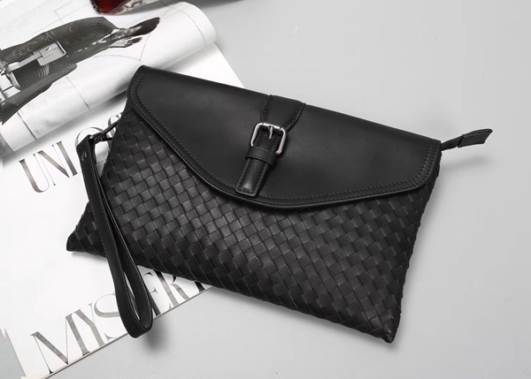 ボッテガヴェネタバッグ正面デザイン